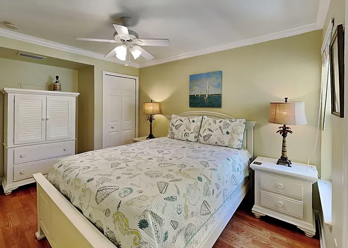 Barefoot Resort