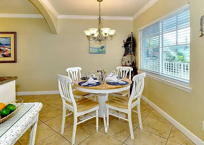 Resort Barefoot Clearwater Beach