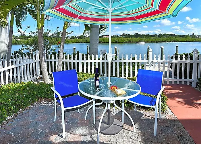 Resort Barefoot Clearwater Beach