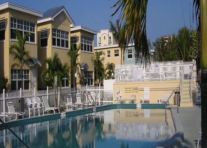 Resort Barefoot 4*